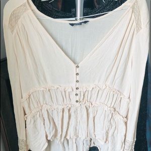Shirt with lace details